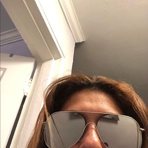 Sold- Navigator Mirrored Sunglasses